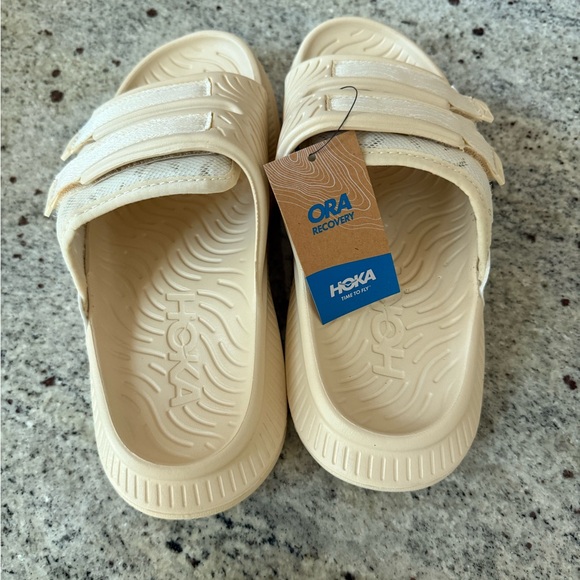 Gender Inclusive Ora Luxe Slide Sandal HOKA - Picture 3 of 4
